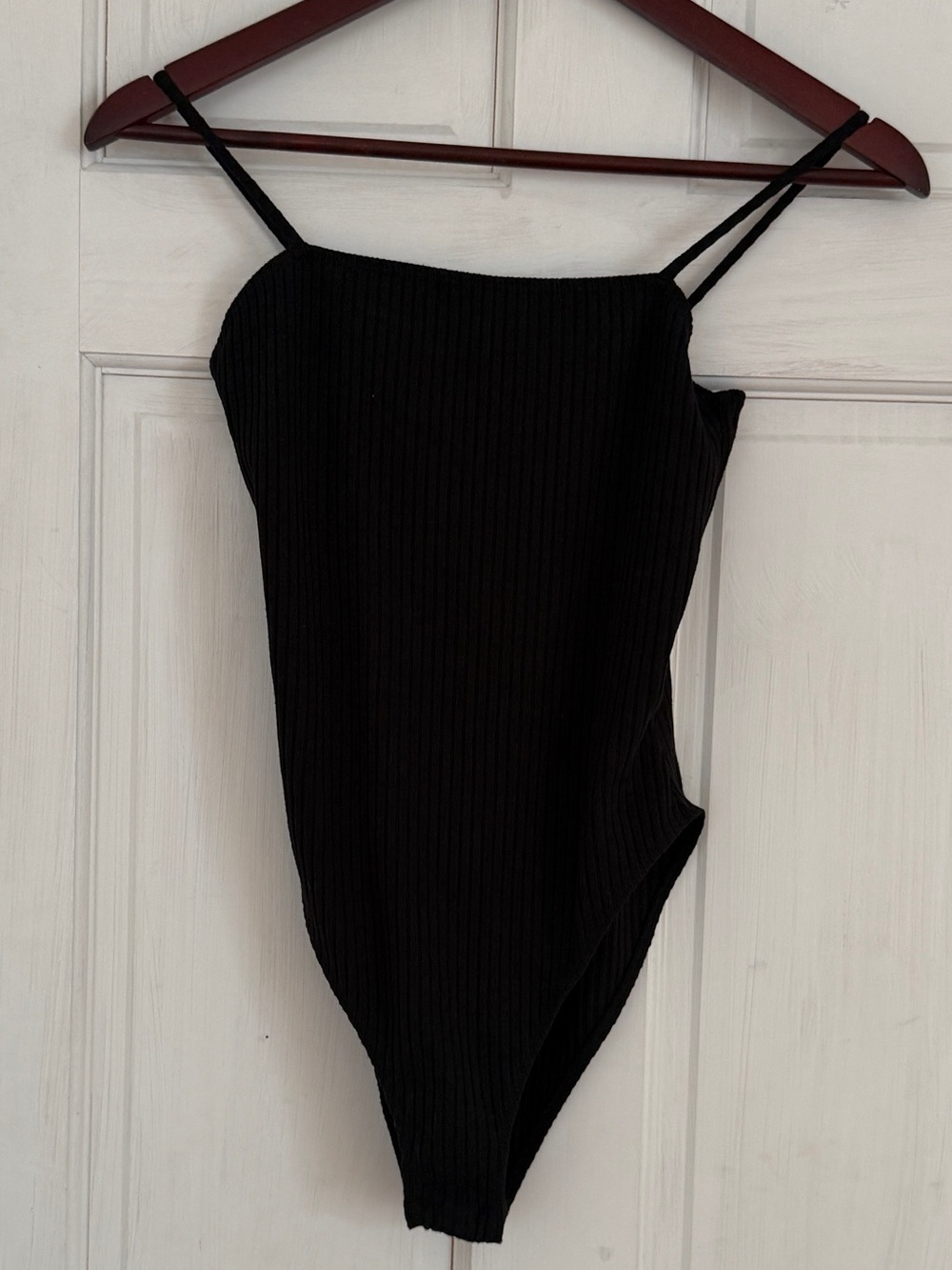 TOPSHOP Women’s Black Rib Knit Sleeveless Bodysuit Size 8